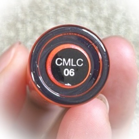 💕NYX Cosmic Metals Lip Cream CMLC06 Solar Energy💕 - Picture 4 of 10